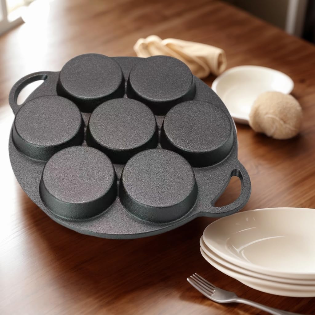 Kuci Cast Iron 7-Hole Omelette Pan, Egg Pan Non-Stick Egg Burger Mould for Omelettes, Fried Dumplings with Lid alternate view
